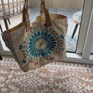 Gorgeous leather handled large bag (video)